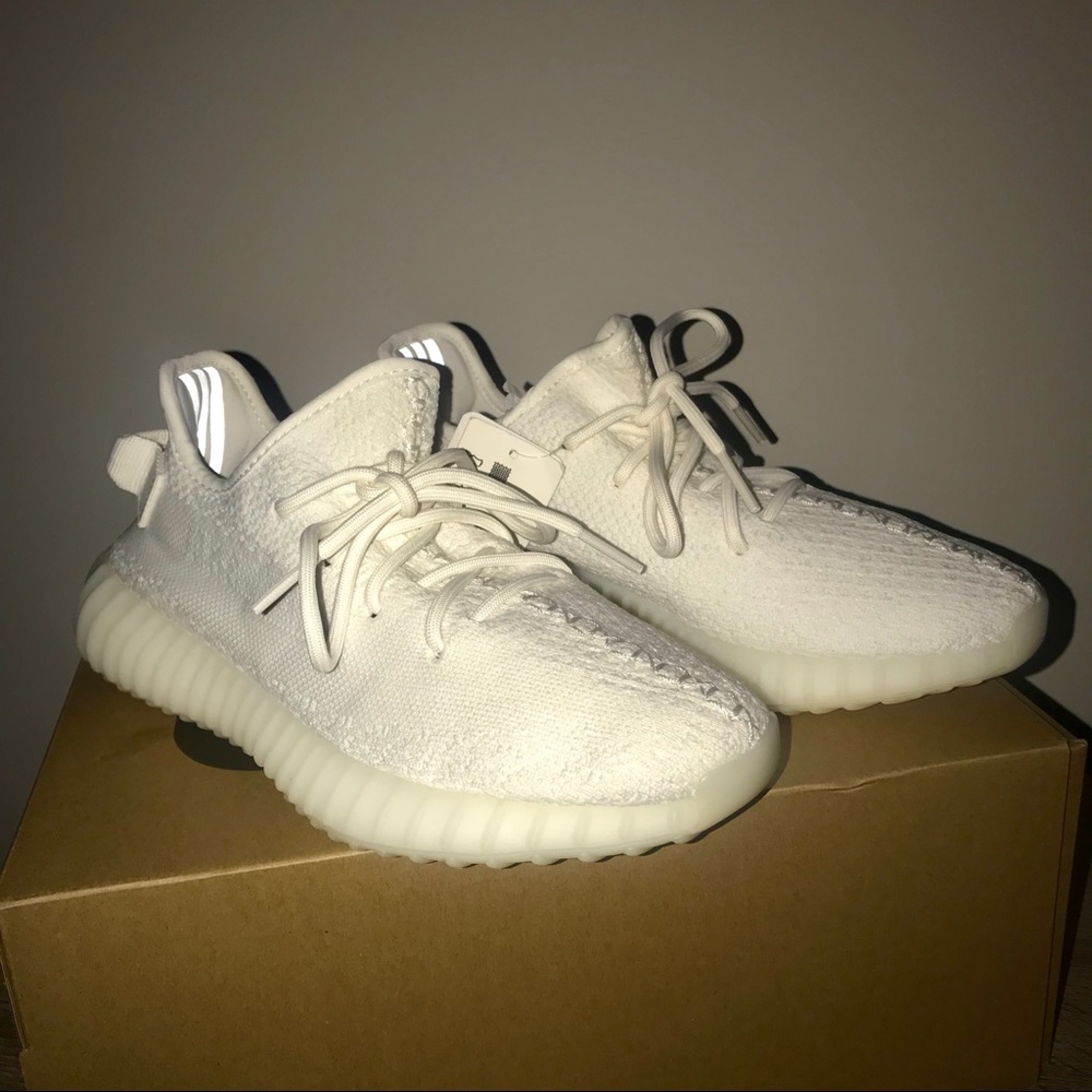Only selling because they sadly don’t fit me